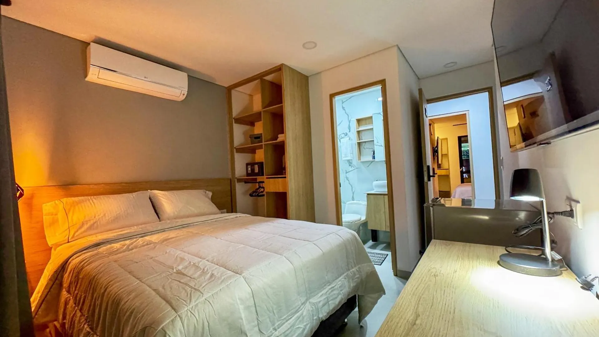Hostel Hotel Boutique - Light Medellin